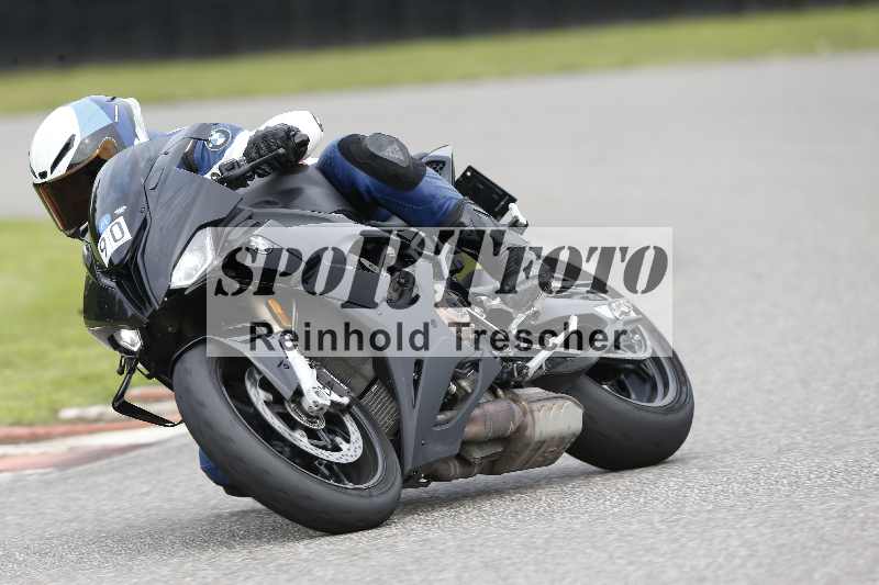 /41 06.08.2025 FREERIDE Training ADR/Gruppe M/90